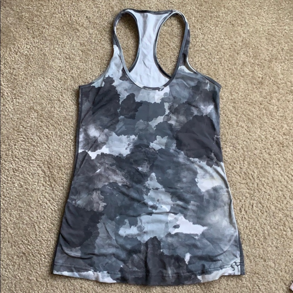 Lululemon racetrack tank. Size 6